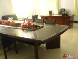 高性價比辦公空間出租 兩間獨立辦公室+大型客廳會議室，設(shè)施齊備